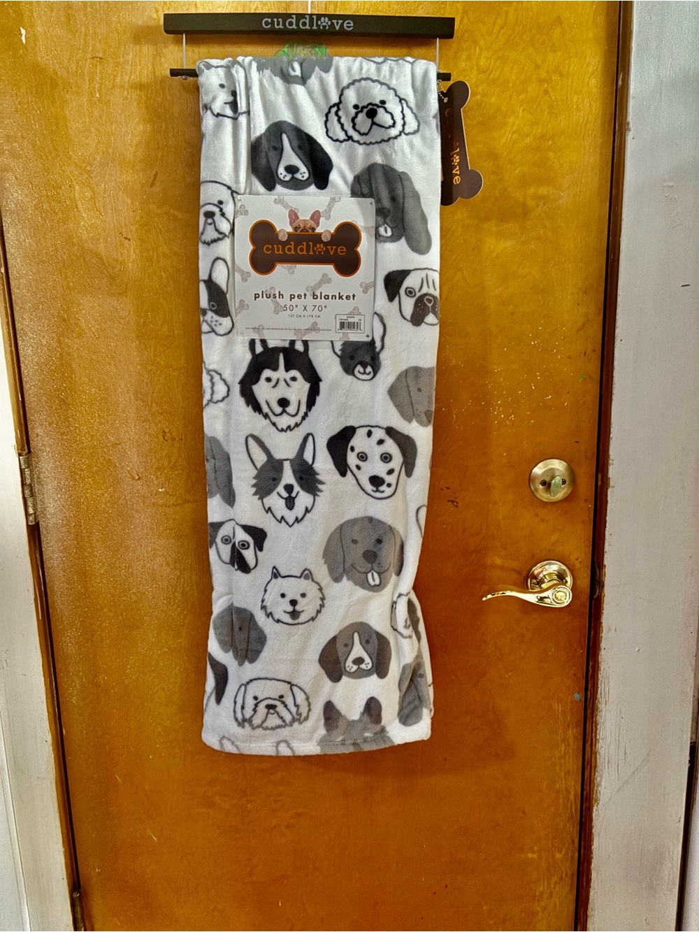 Throw Blanket. Dogs  🐶. NWT.